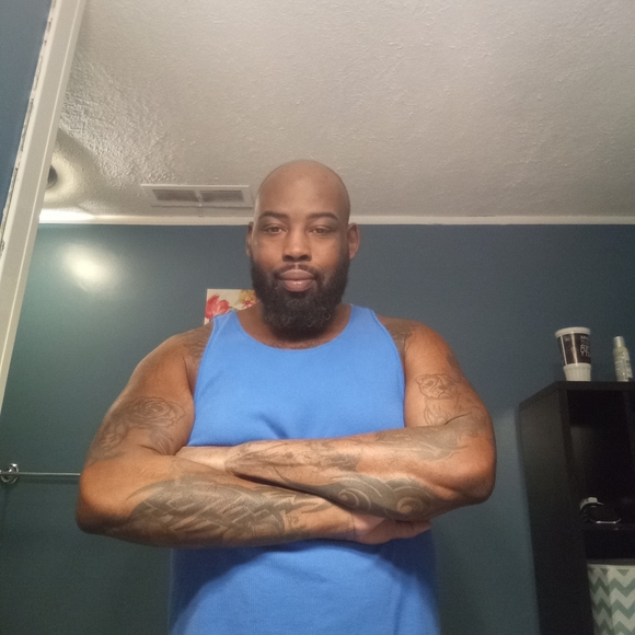 Meet your Posher, Gary - Picture 3 of 4